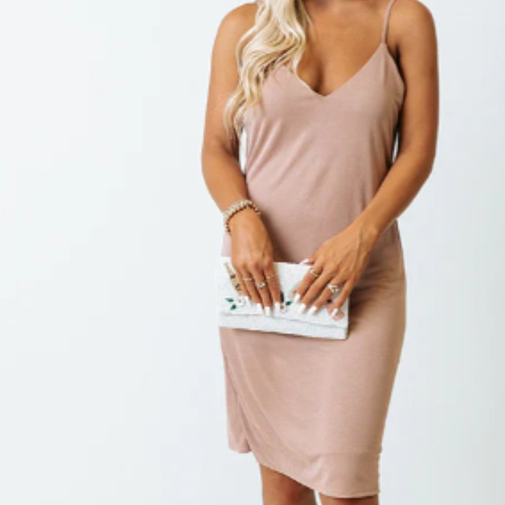Out In NYC Dress In Warm Taupe / Medium / Shop Impressions